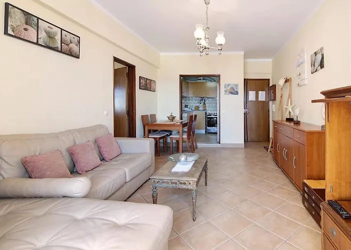 Vip T2 Beachfront With Garage * Quarteira