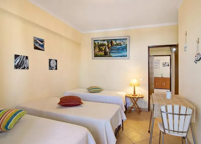 Vip T2 Beachfront With Garage Apartament Quarteira