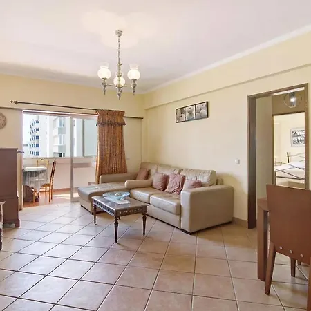 Vip T2 Beachfront With Garage * Quarteira
